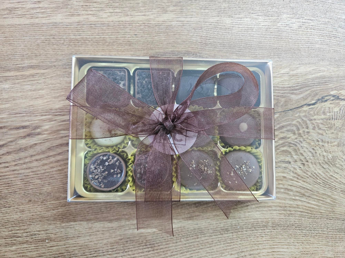 Mixed Chocolate Selection, No Alcohol & No Nuts, 220g